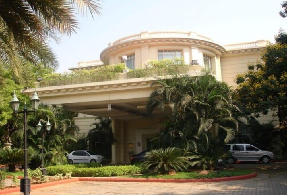 Radisson Blu Hotel Grt, Chennai International Airport Exterior photo